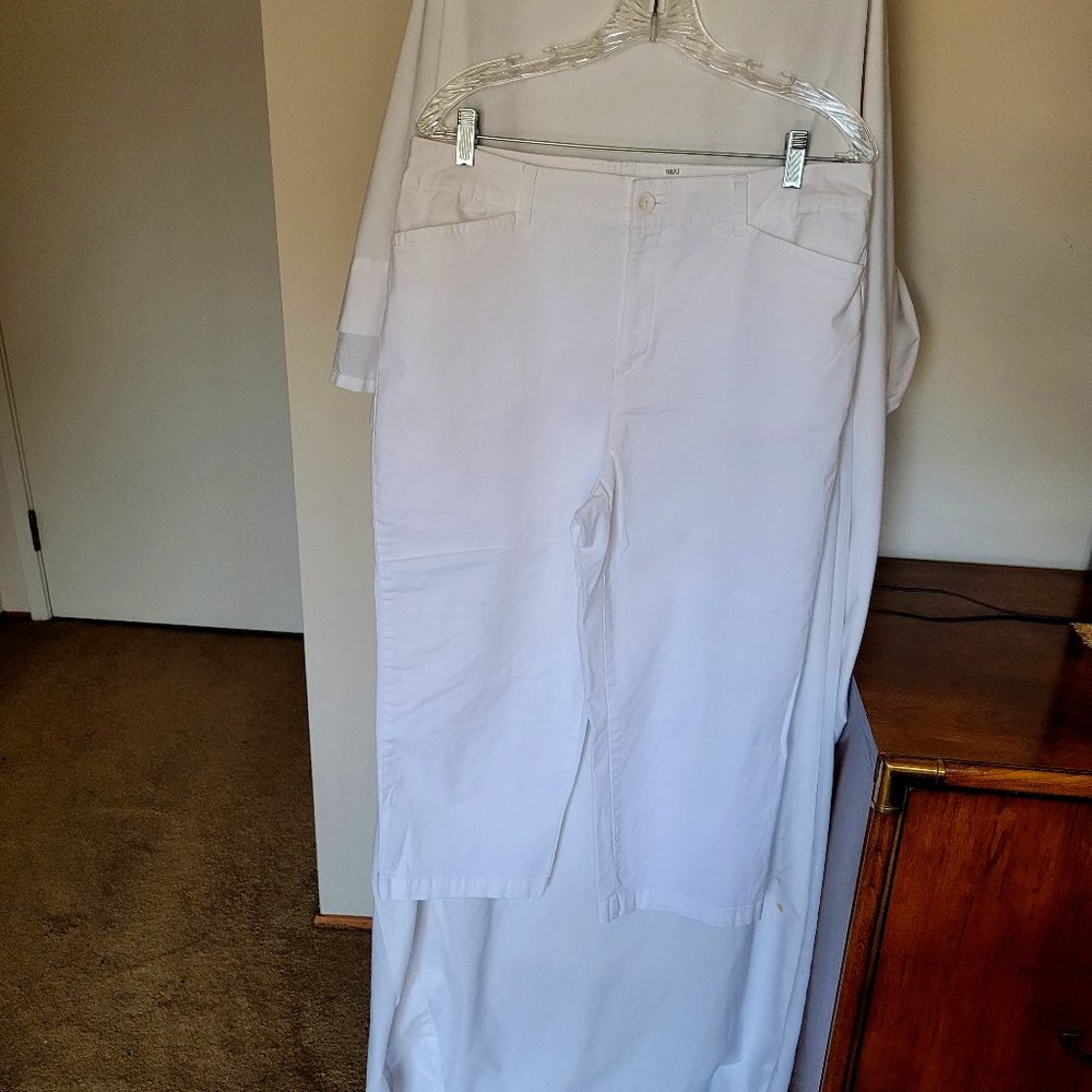 NEW Croft & Barrow White Ankle Grazers Jeans Size 12 (312)
